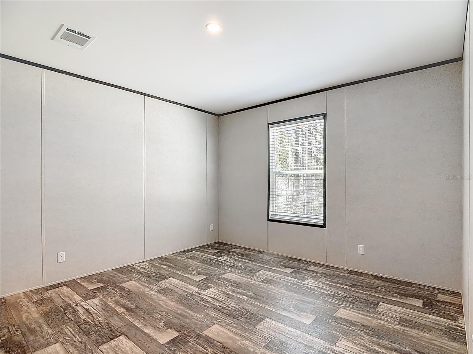 Image 23 of 51 For 7768 Mandy Place