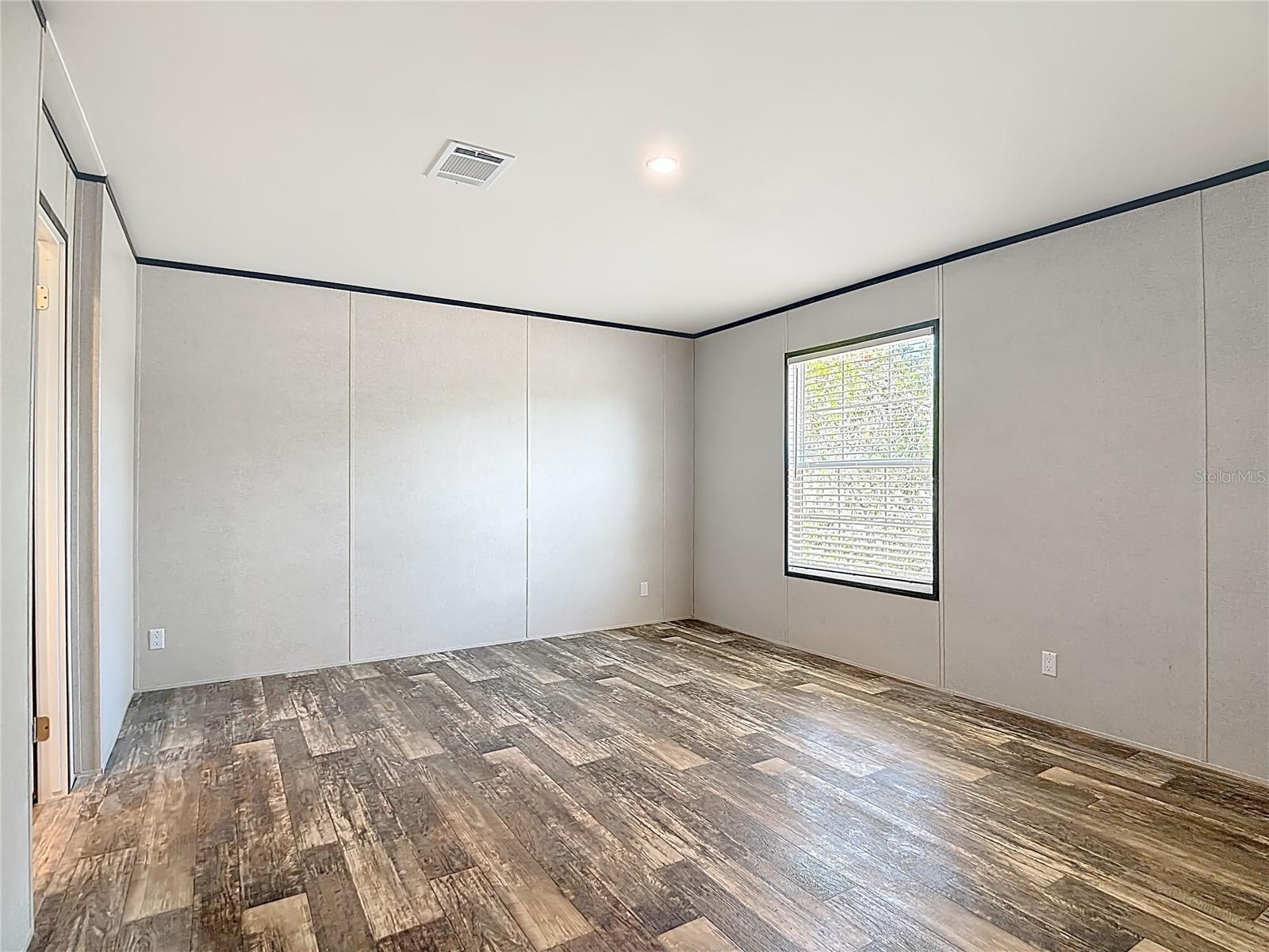 Image 26 of 51 For 7768 Mandy Place