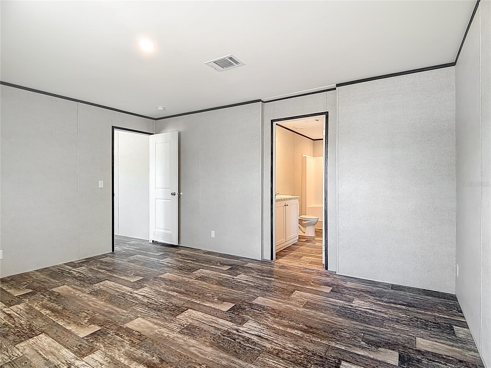 Image 29 of 51 For 7768 Mandy Place