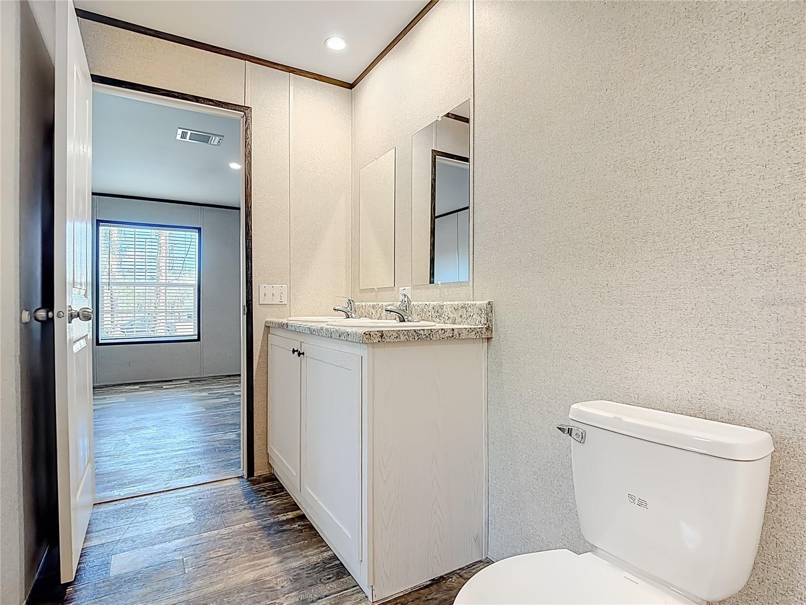 Image 31 of 51 For 7768 Mandy Place