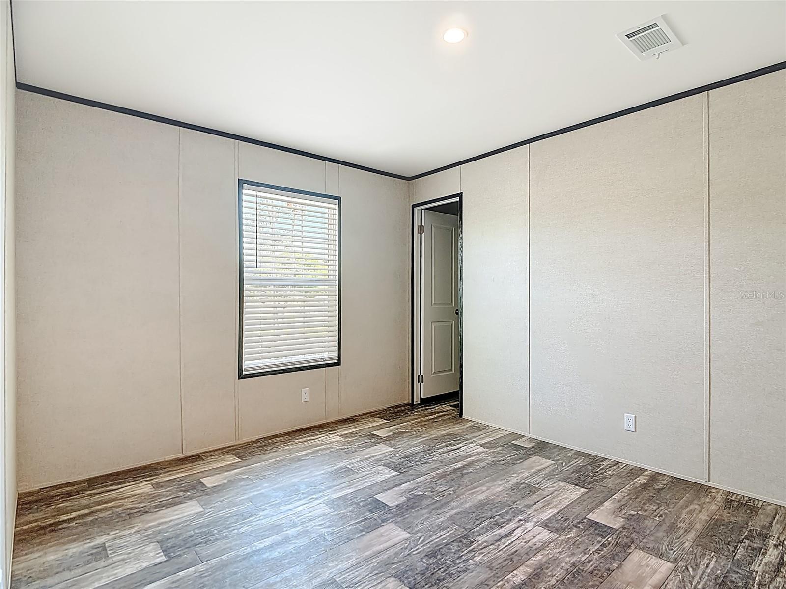 Image 37 of 51 For 7768 Mandy Place