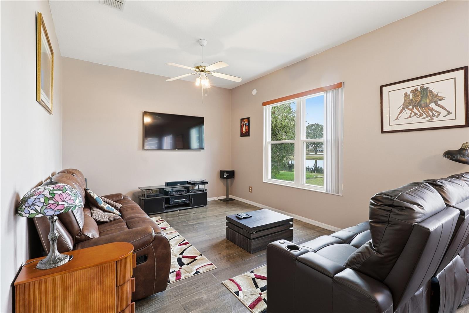 Image 11 of 39 For 204 Golf Course Parkway