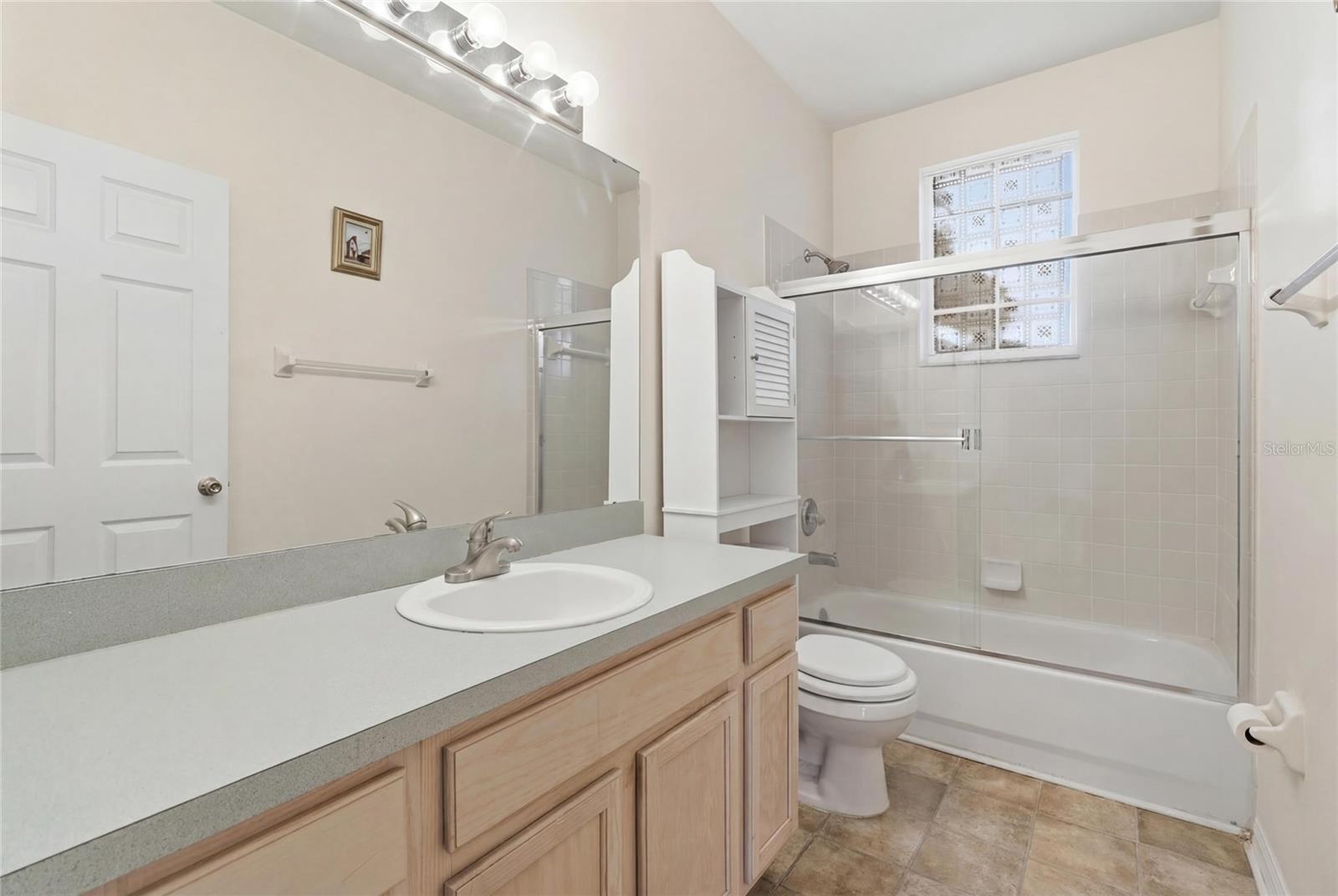 Image 22 of 39 For 204 Golf Course Parkway