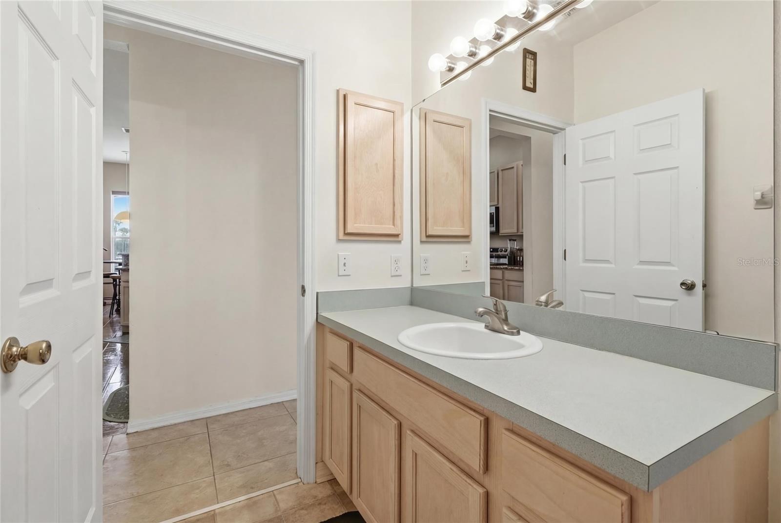 Image 23 of 39 For 204 Golf Course Parkway