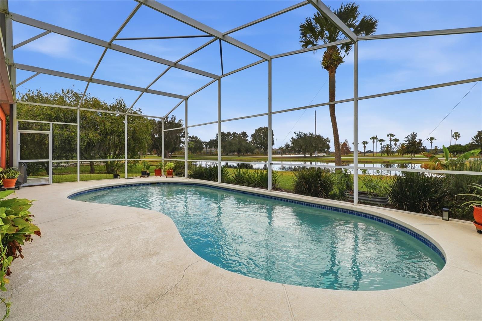 Image 27 of 39 For 204 Golf Course Parkway