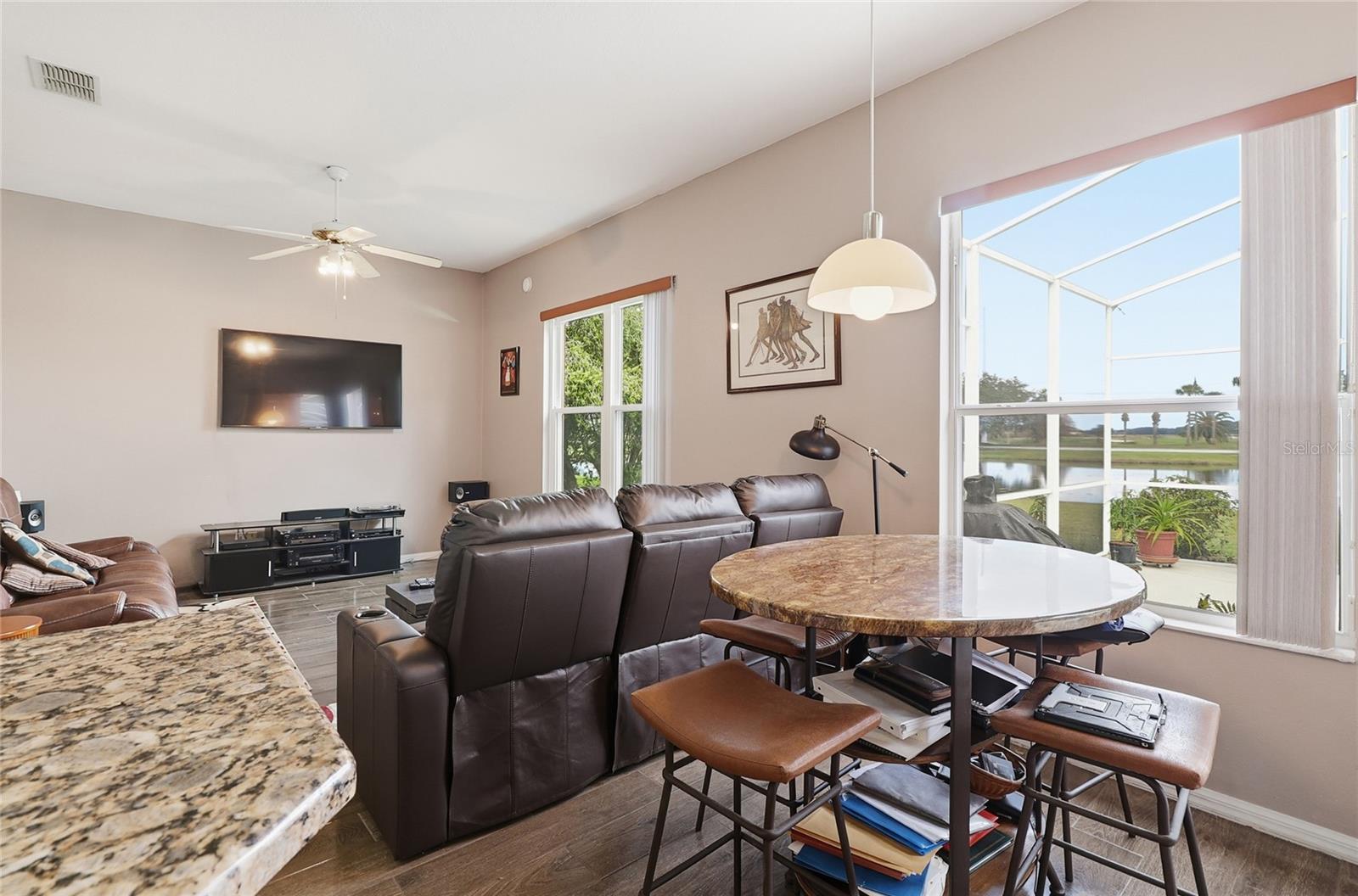 Image 9 of 39 For 204 Golf Course Parkway