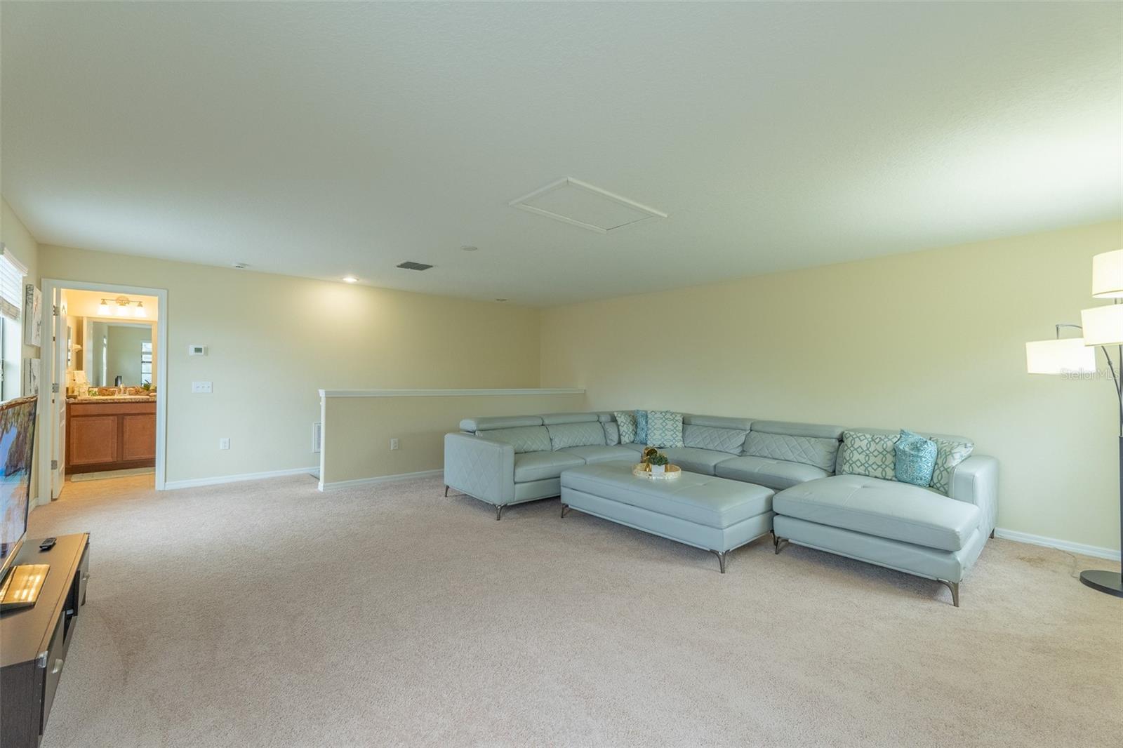 Image 22 of 29 For 2230 Romanum Drive