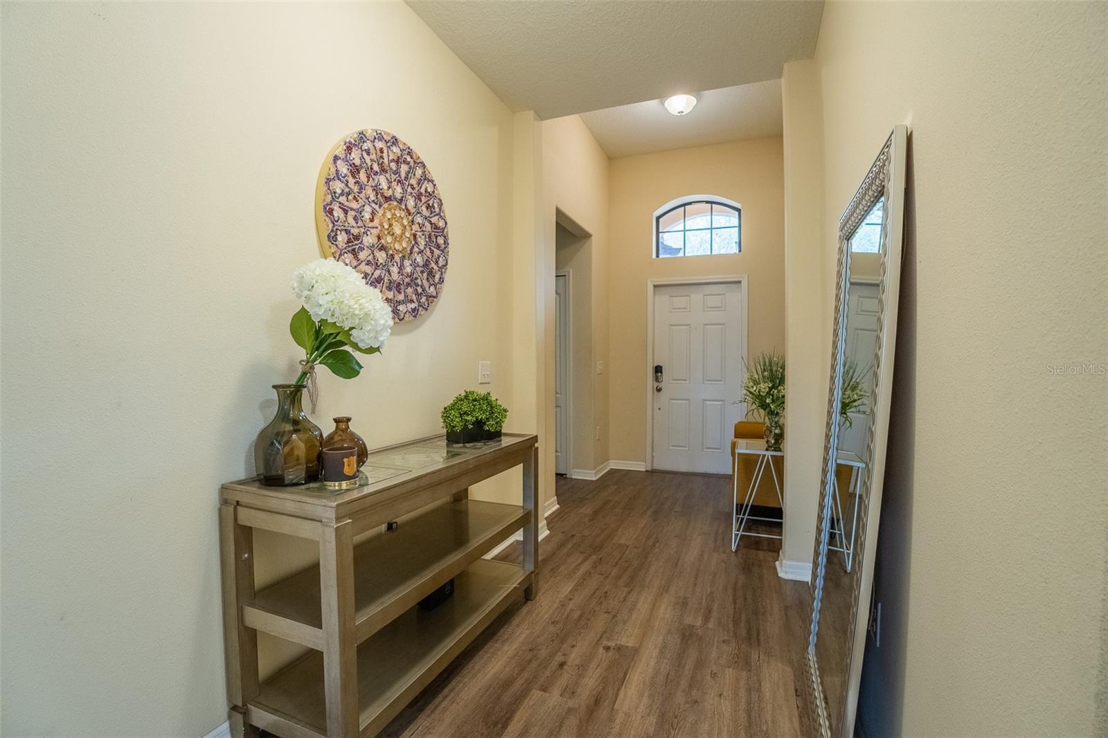 Image 6 of 29 For 2230 Romanum Drive