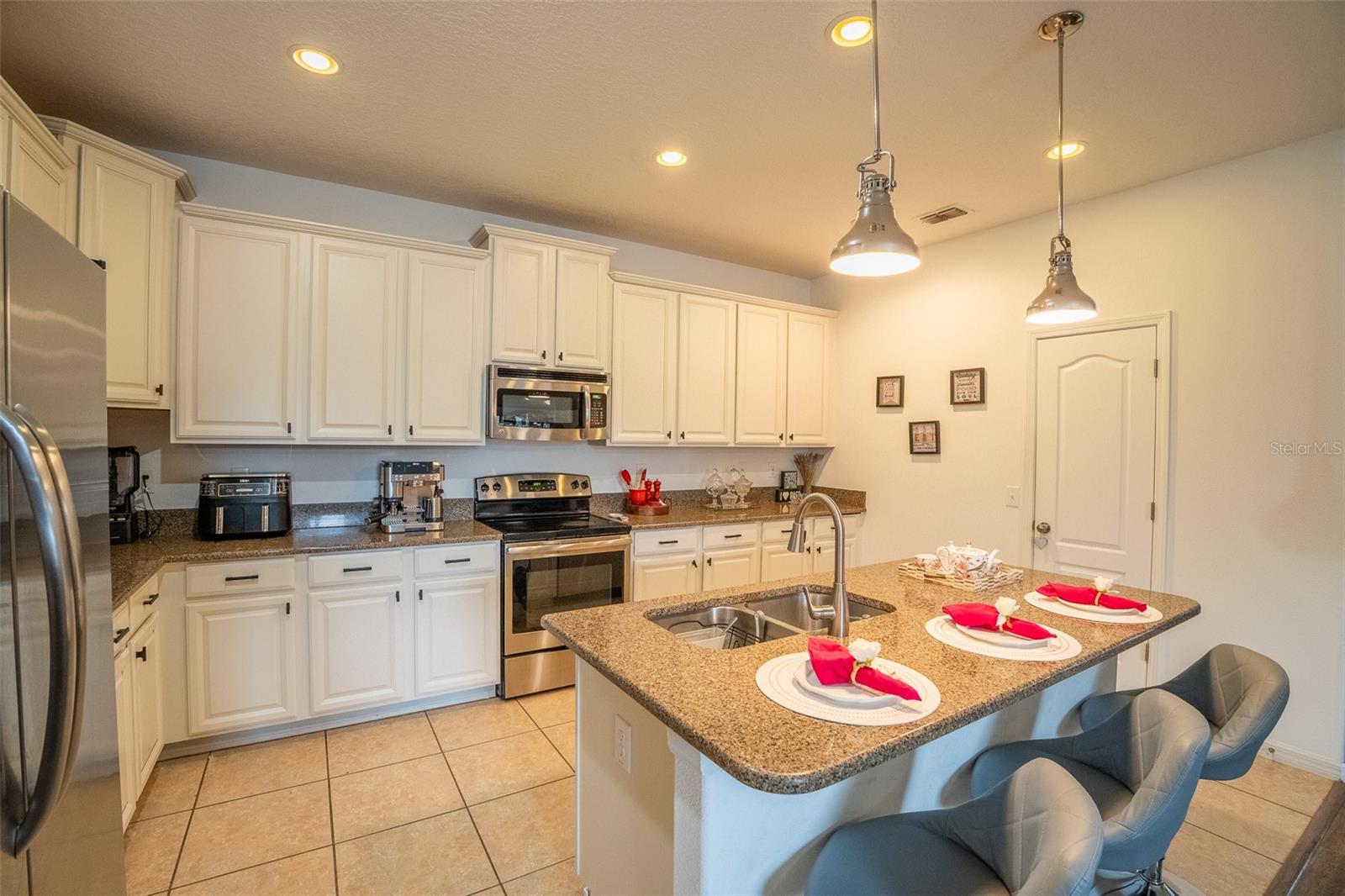 Image 8 of 29 For 2230 Romanum Drive