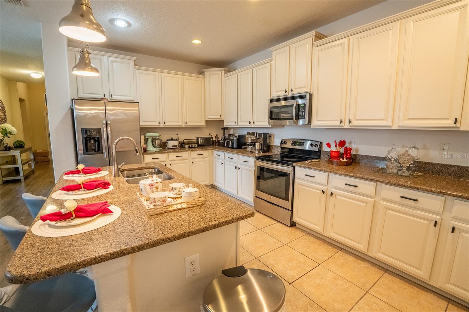 Image 9 of 29 For 2230 Romanum Drive