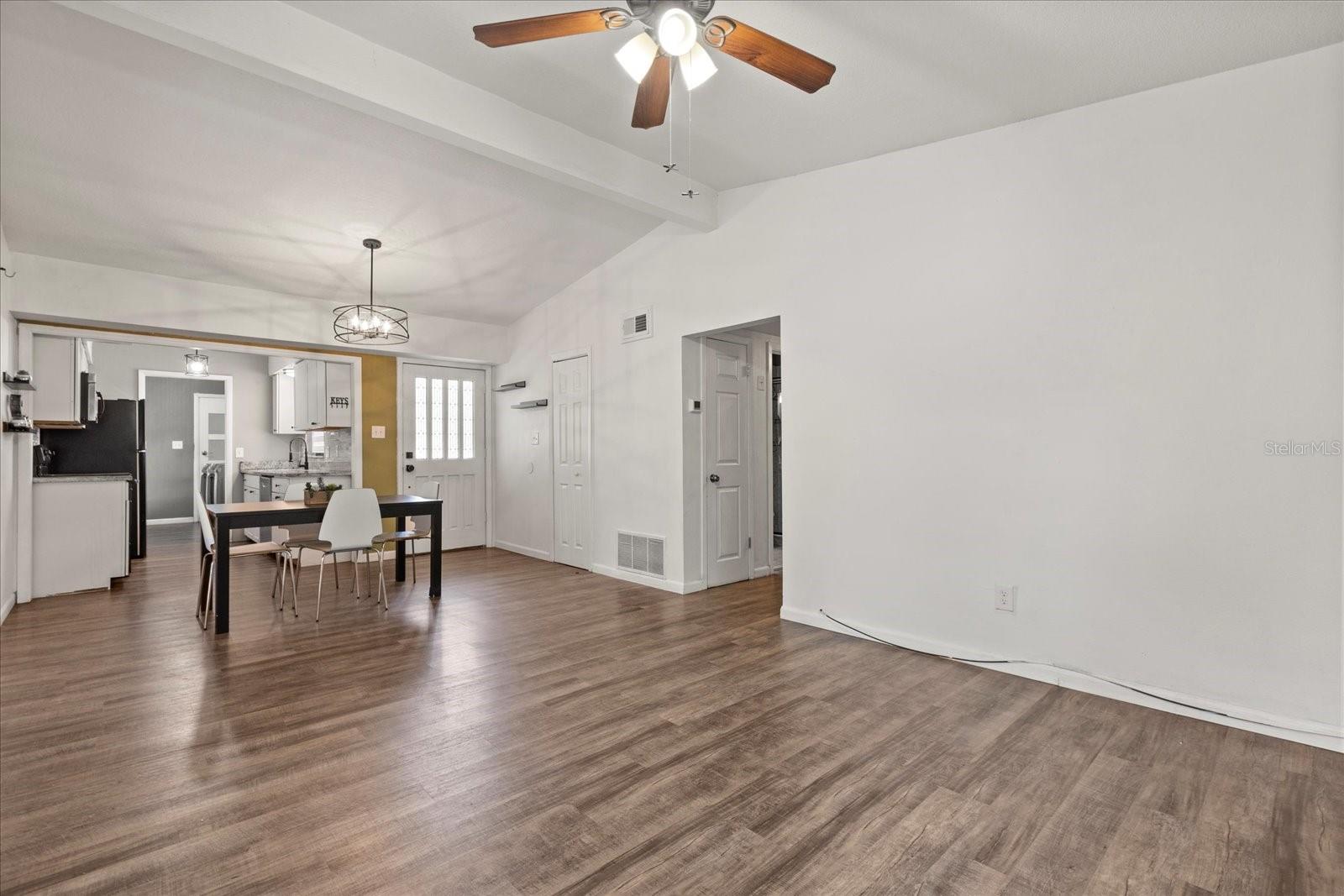 Image 4 of 28 For 3117 Joyann Street