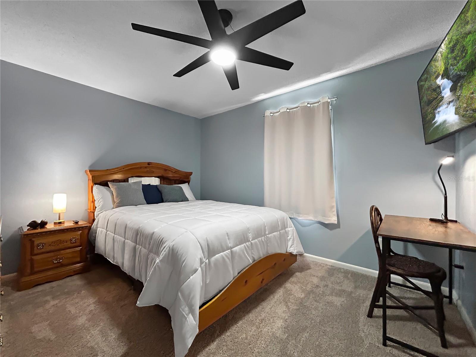 Image 10 of 18 For 136 Paul Revere Road