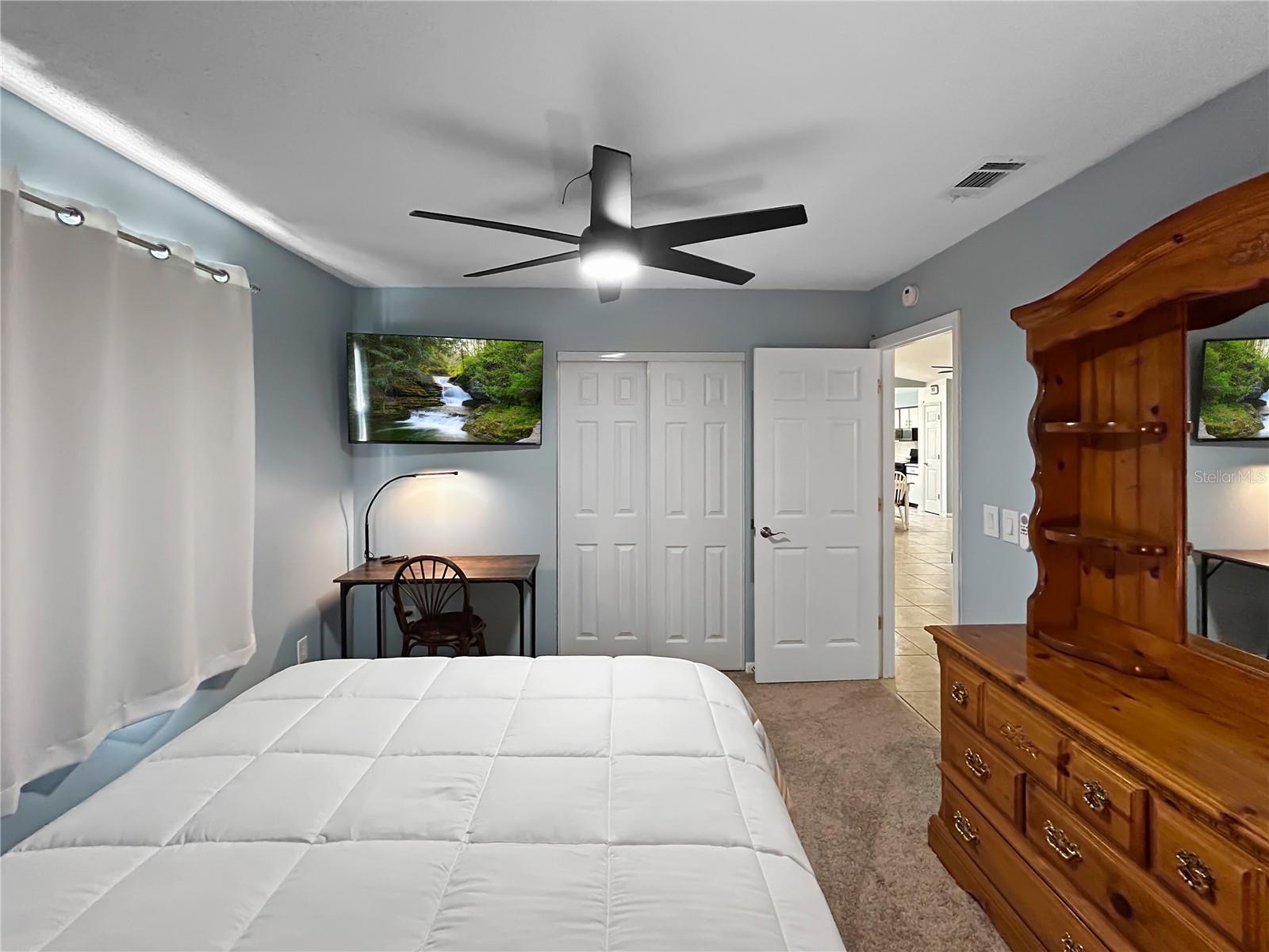 Image 14 of 18 For 136 Paul Revere Road