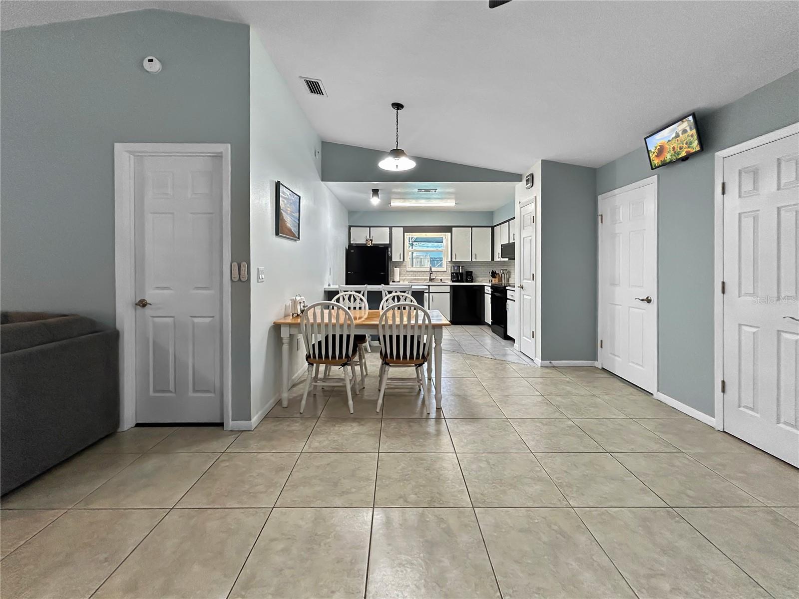 Image 9 of 18 For 136 Paul Revere Road