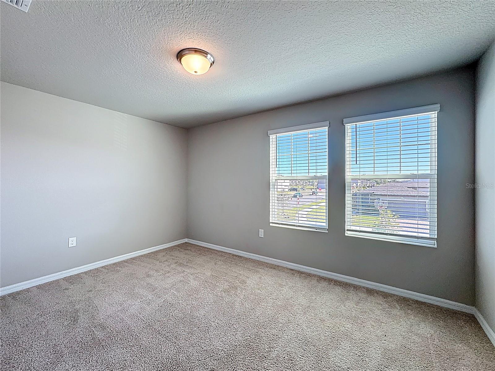 Image 20 of 47 For 5251 Meredrew Lane