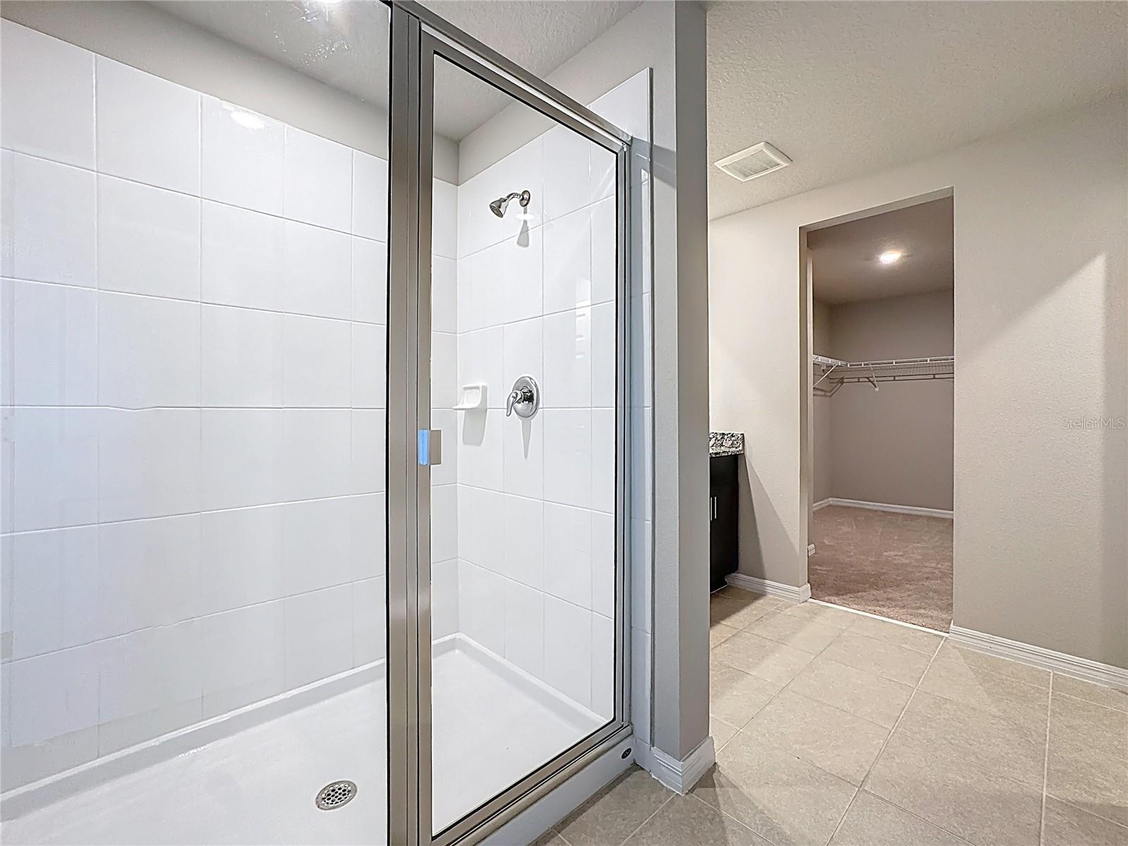 Image 29 of 47 For 5251 Meredrew Lane