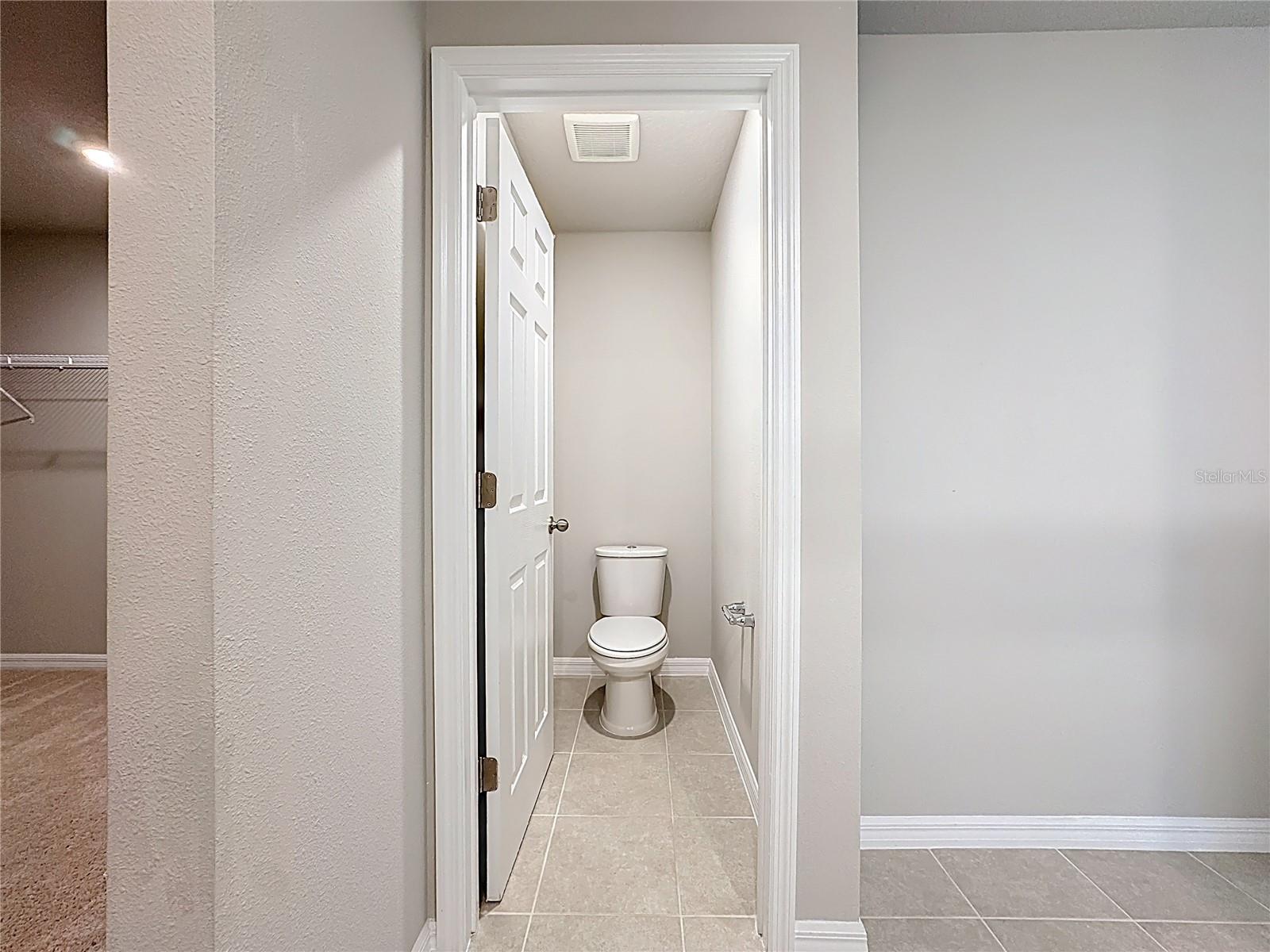 Image 30 of 47 For 5251 Meredrew Lane