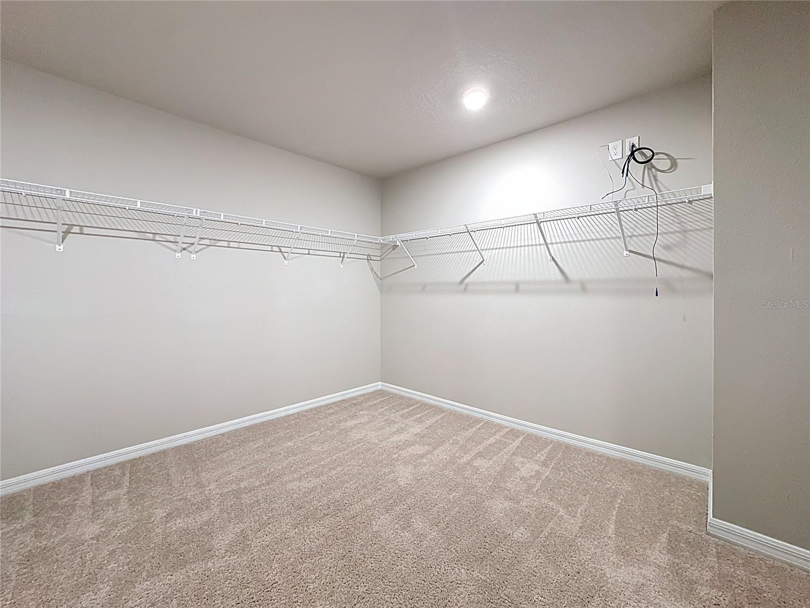 Image 31 of 47 For 5251 Meredrew Lane