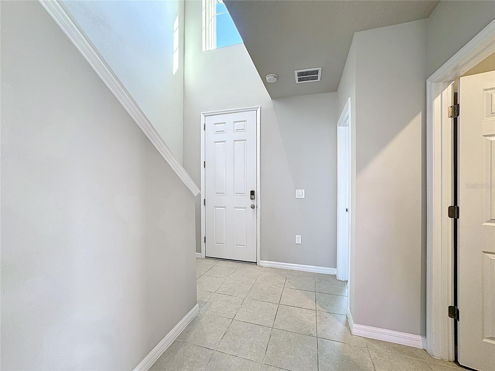 Image 4 of 47 For 5251 Meredrew Lane