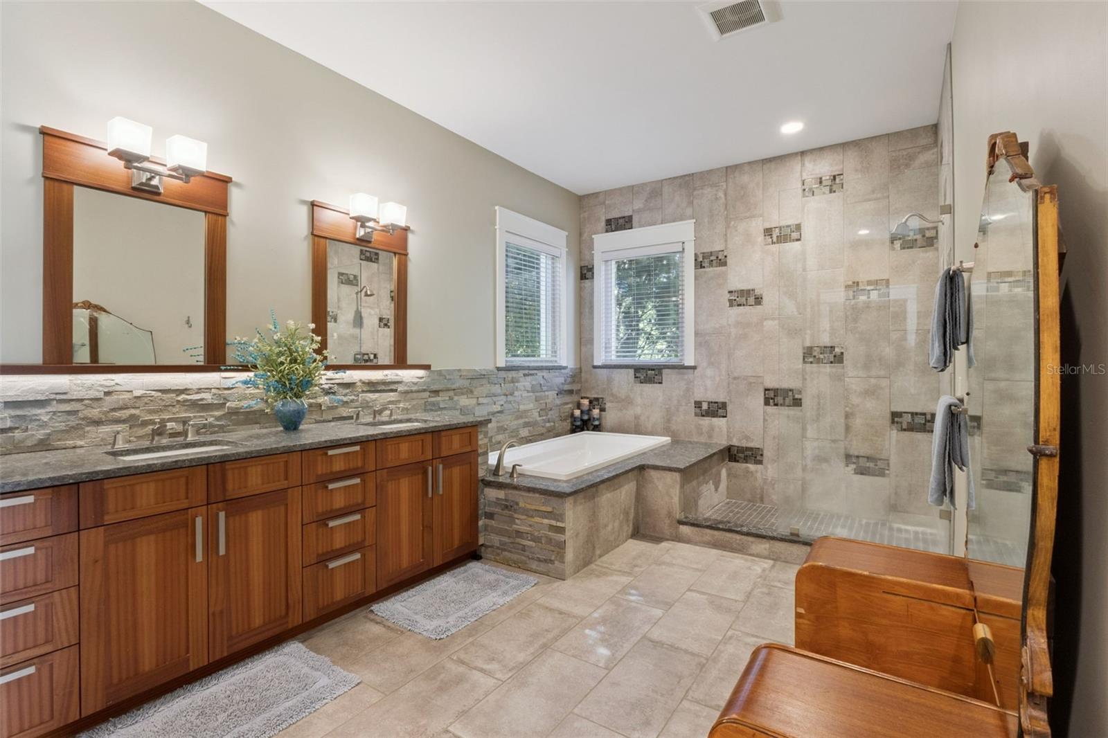 Image 13 of 33 For 15503 Trotting Horse Lane