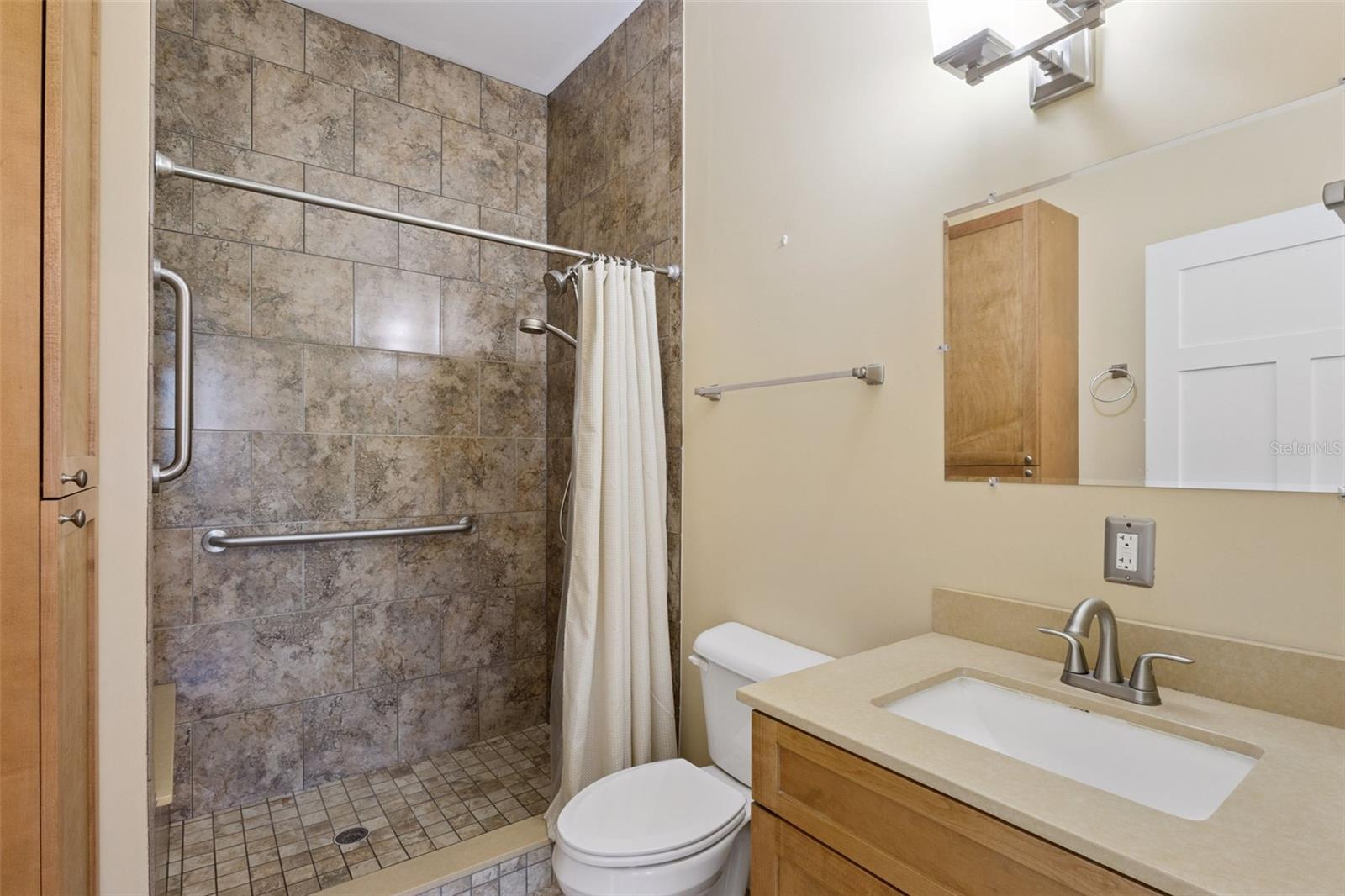 Image 29 of 33 For 15503 Trotting Horse Lane