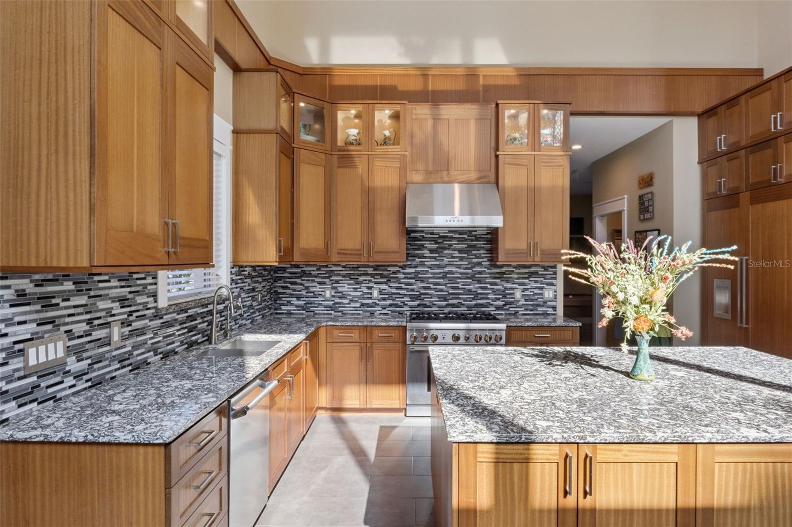 Image 7 of 33 For 15503 Trotting Horse Lane