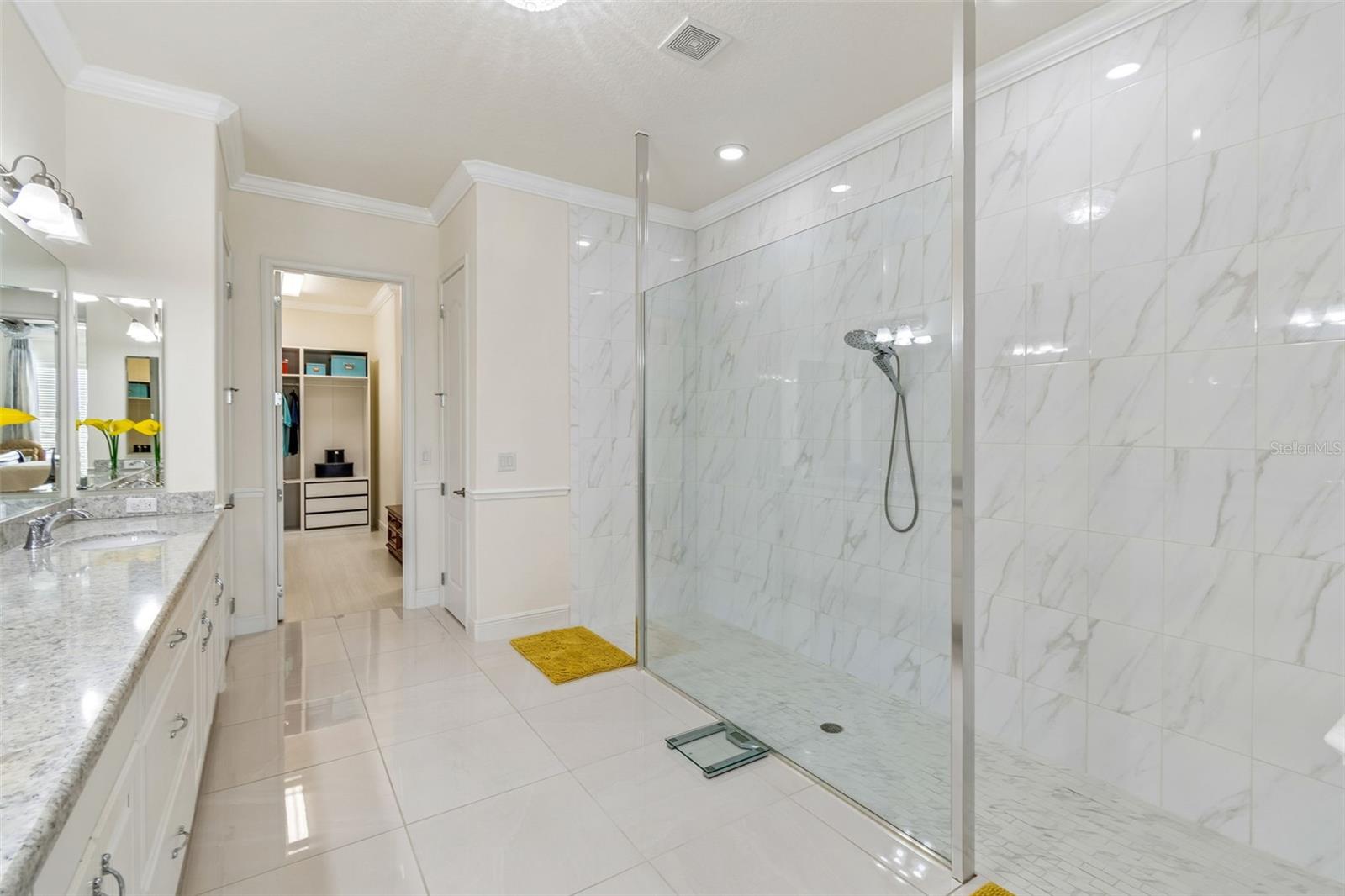 Image 40 of 94 For 2535 Stargrass Circle