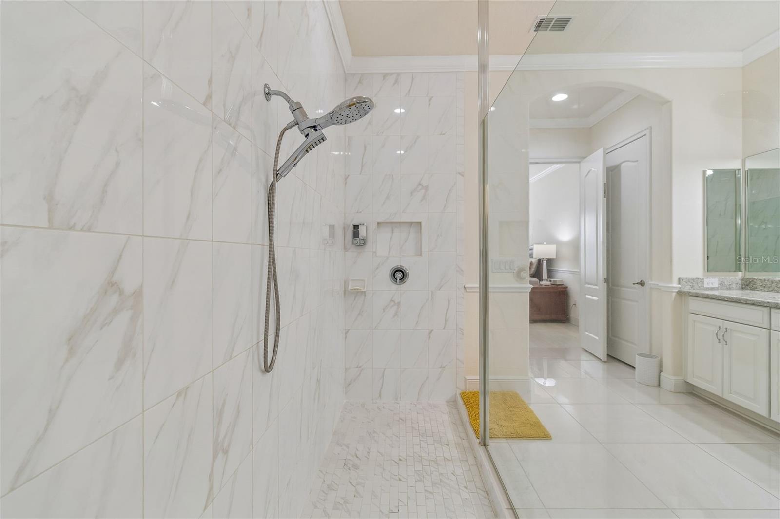 Image 45 of 94 For 2535 Stargrass Circle