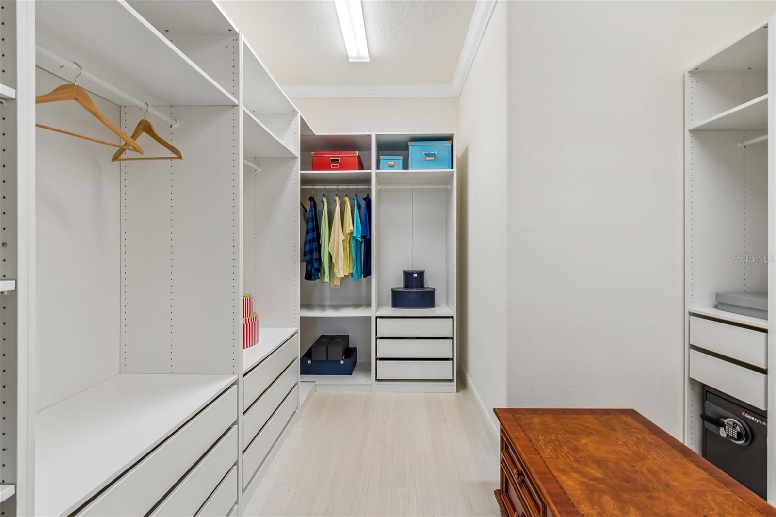 Image 46 of 94 For 2535 Stargrass Circle