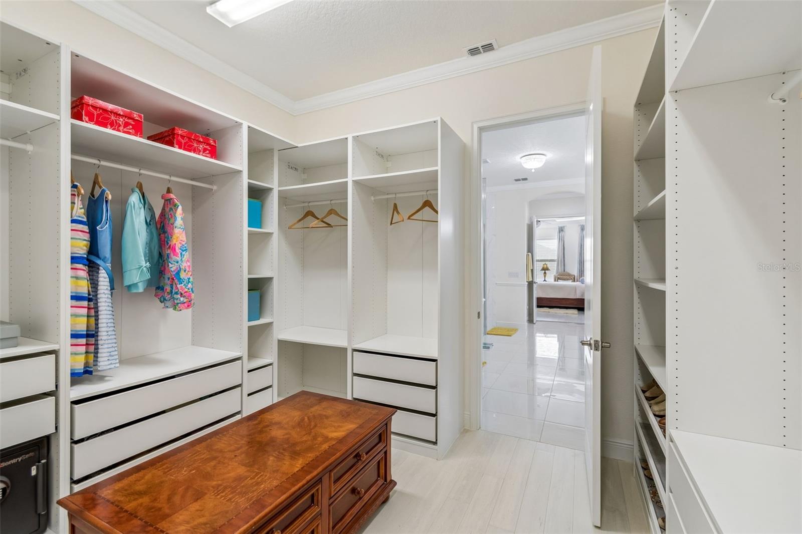 Image 48 of 94 For 2535 Stargrass Circle