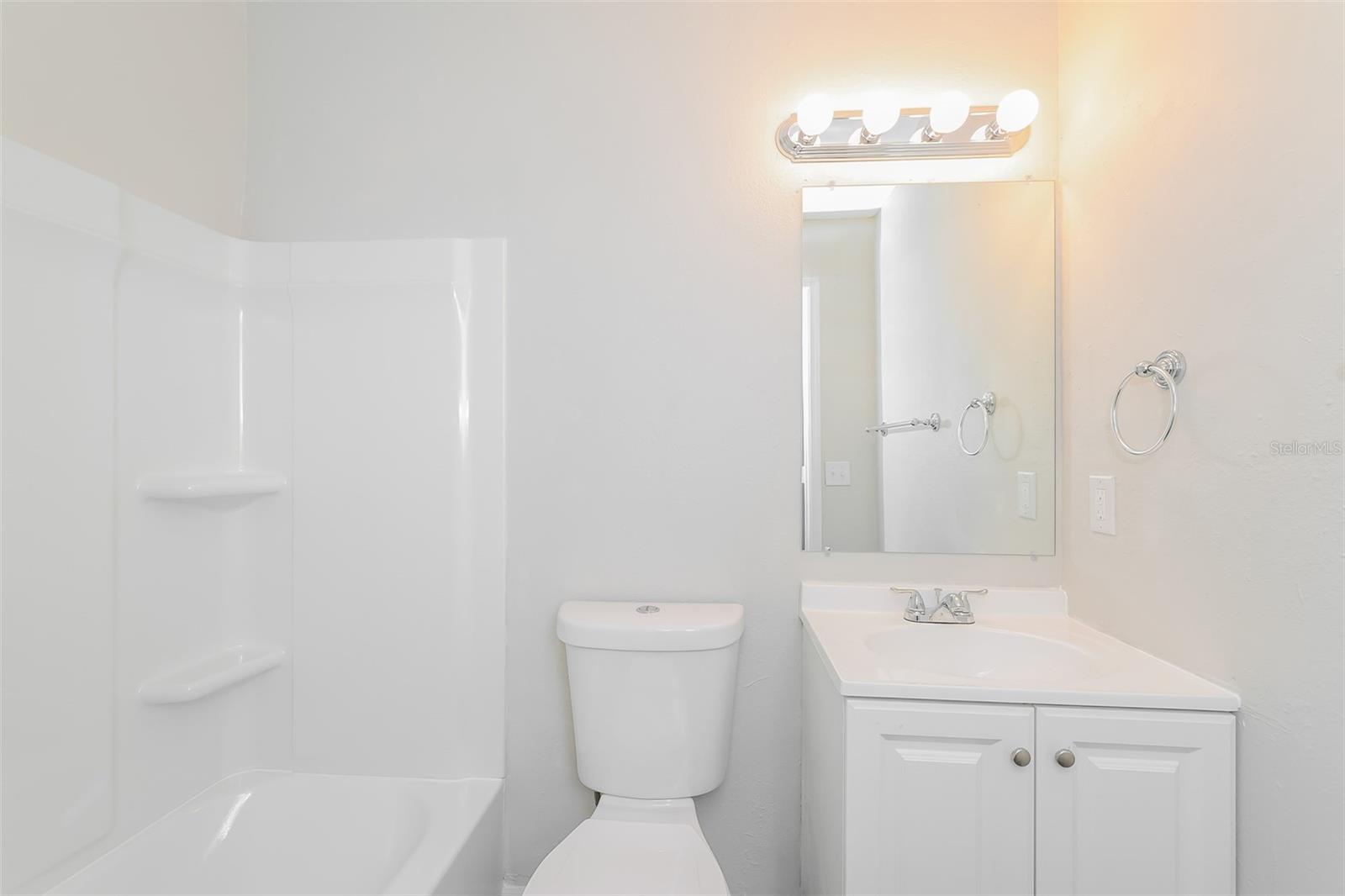 Image 10 of 16 For 807 Savona Place