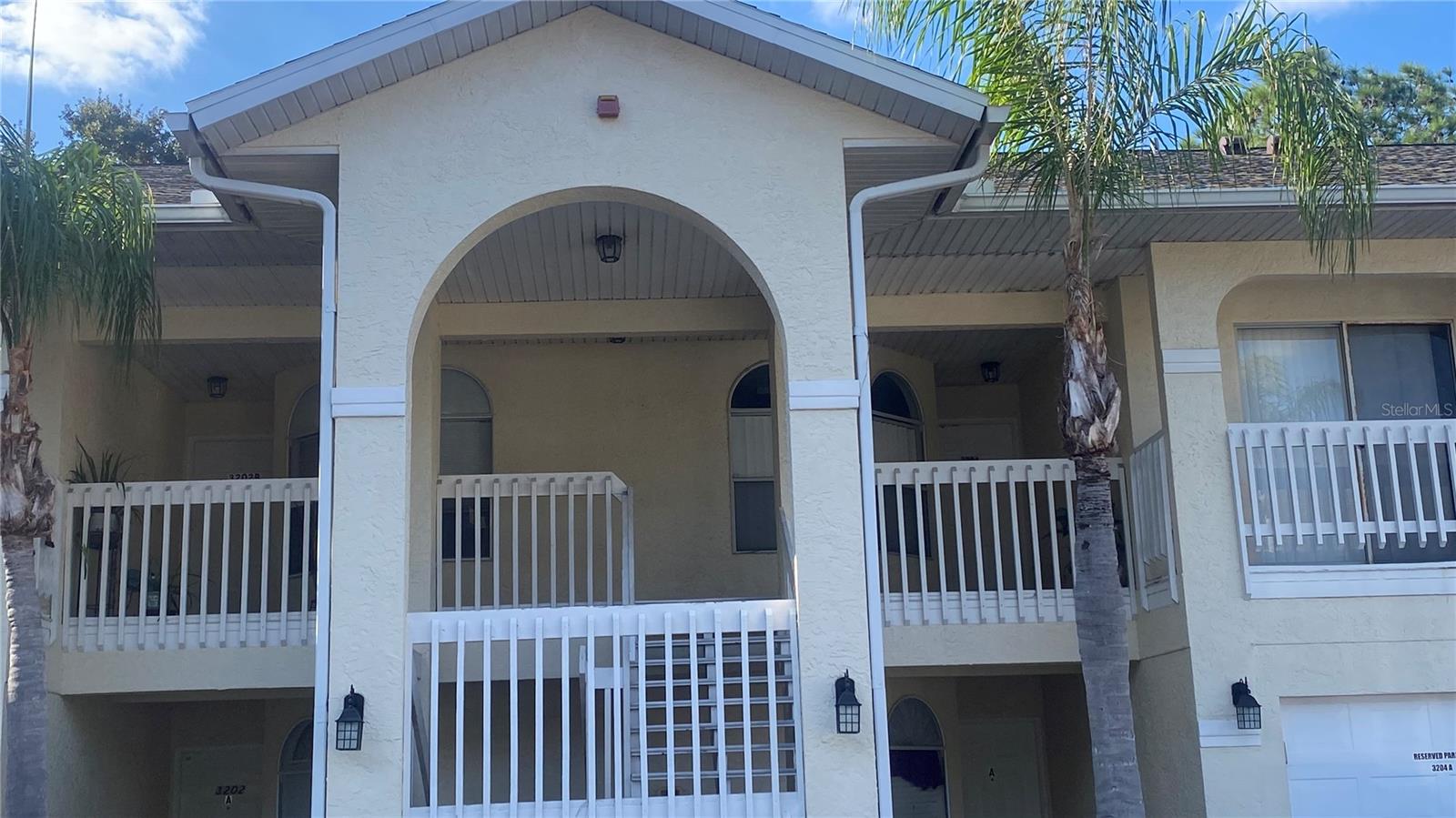 Image 4 of 30 For 3204 Sabal Palms Court B