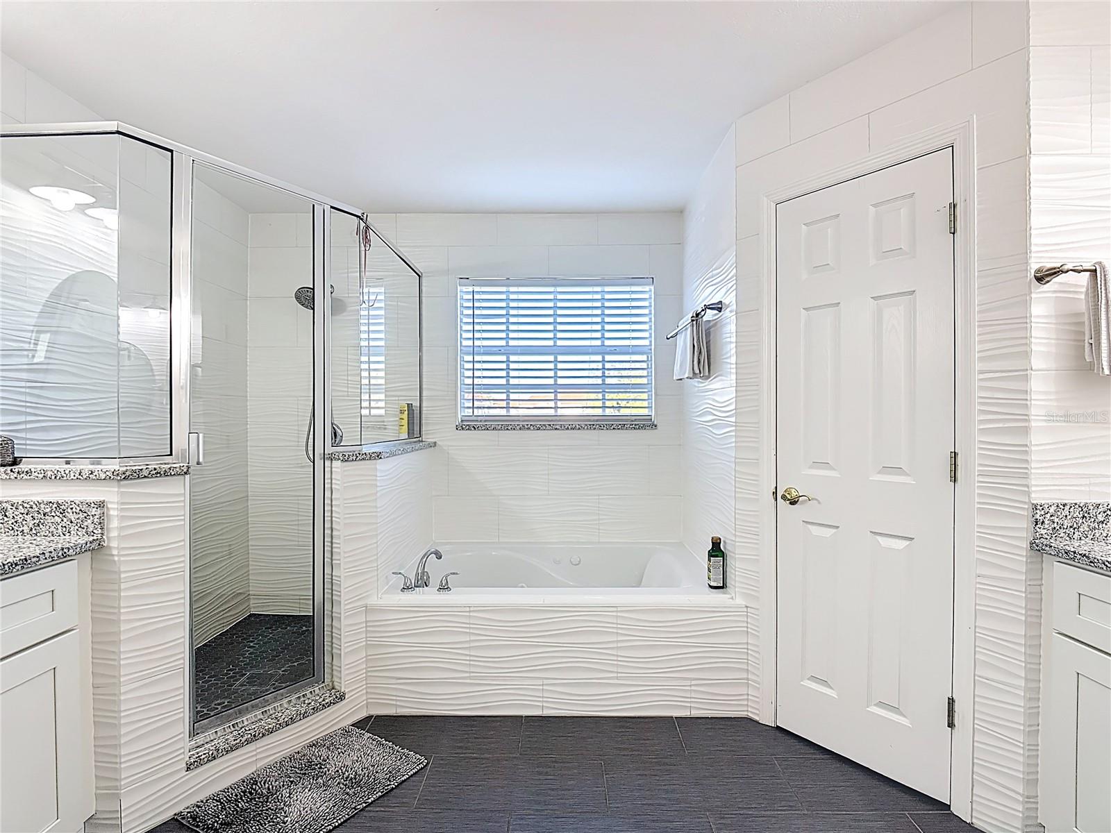 Image 51 of 88 For 4608 Cumbrian Lakes Drive