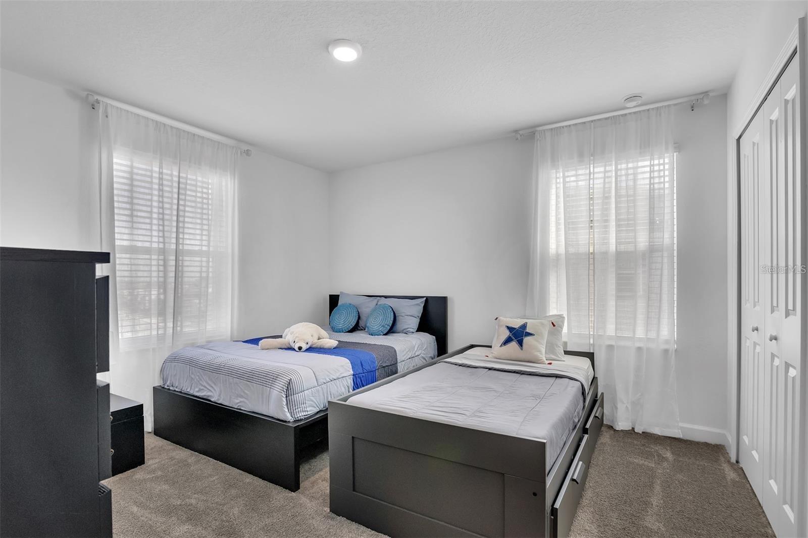 Image 17 of 62 For 9084 Sommerset Hills Drive