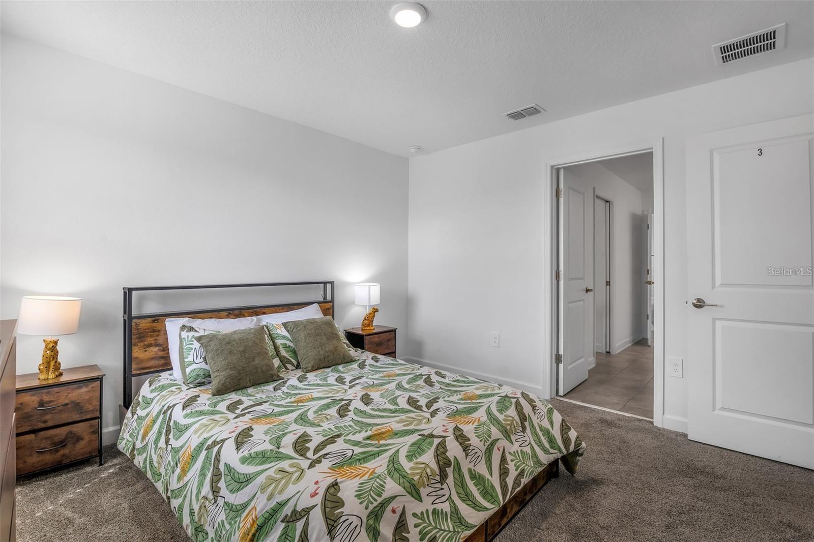 Image 31 of 62 For 9084 Sommerset Hills Drive