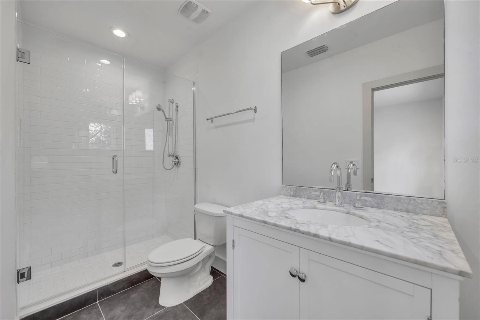 Image 27 of 57 For 501 Henkel Circle