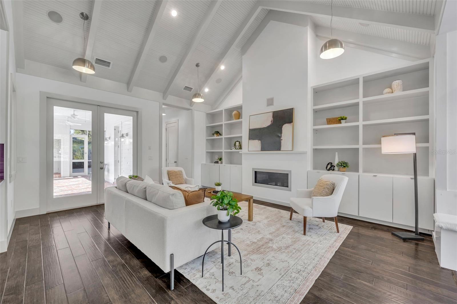 Image 9 of 57 For 501 Henkel Circle