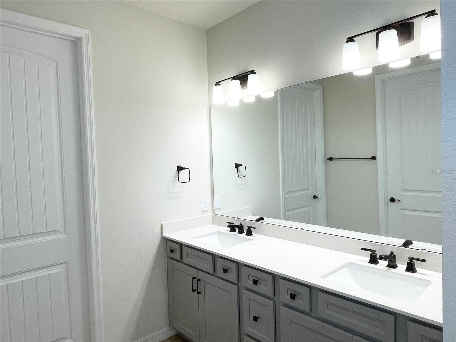 Image 12 of 22 For 8350 Fenton Street