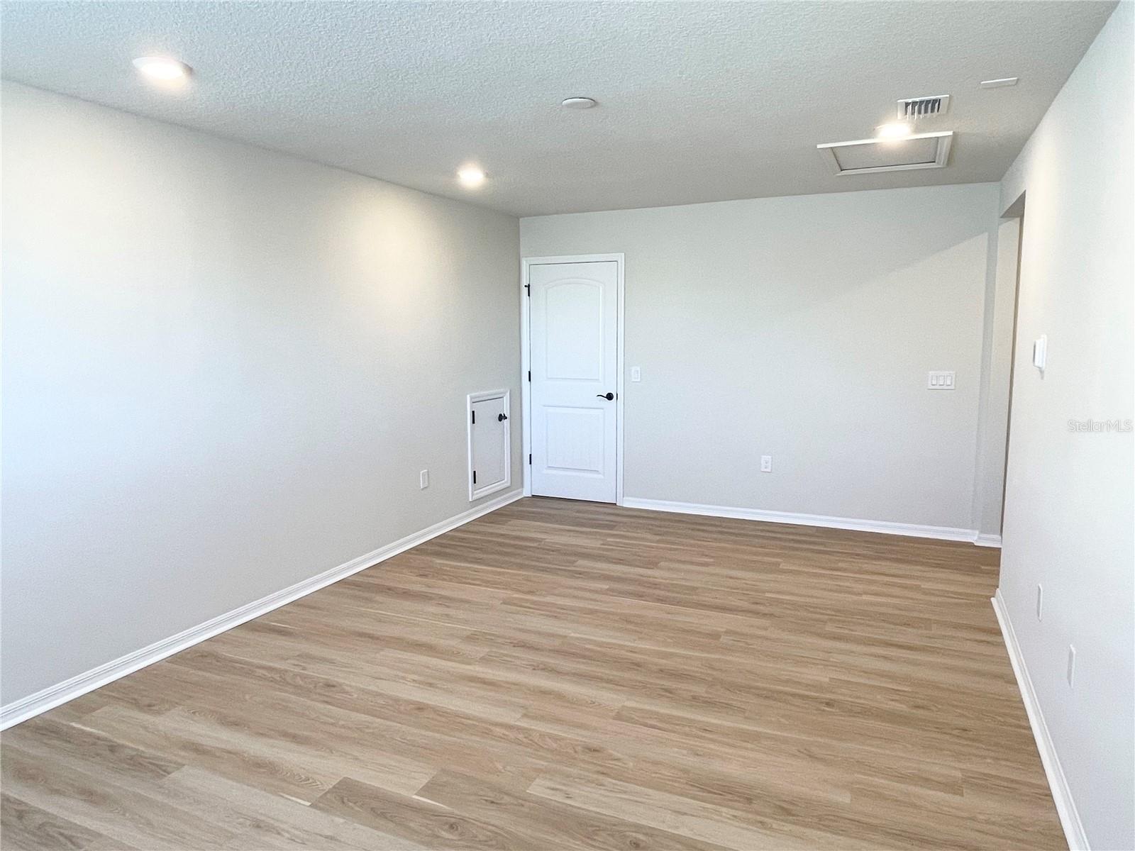 Image 14 of 22 For 8350 Fenton Street