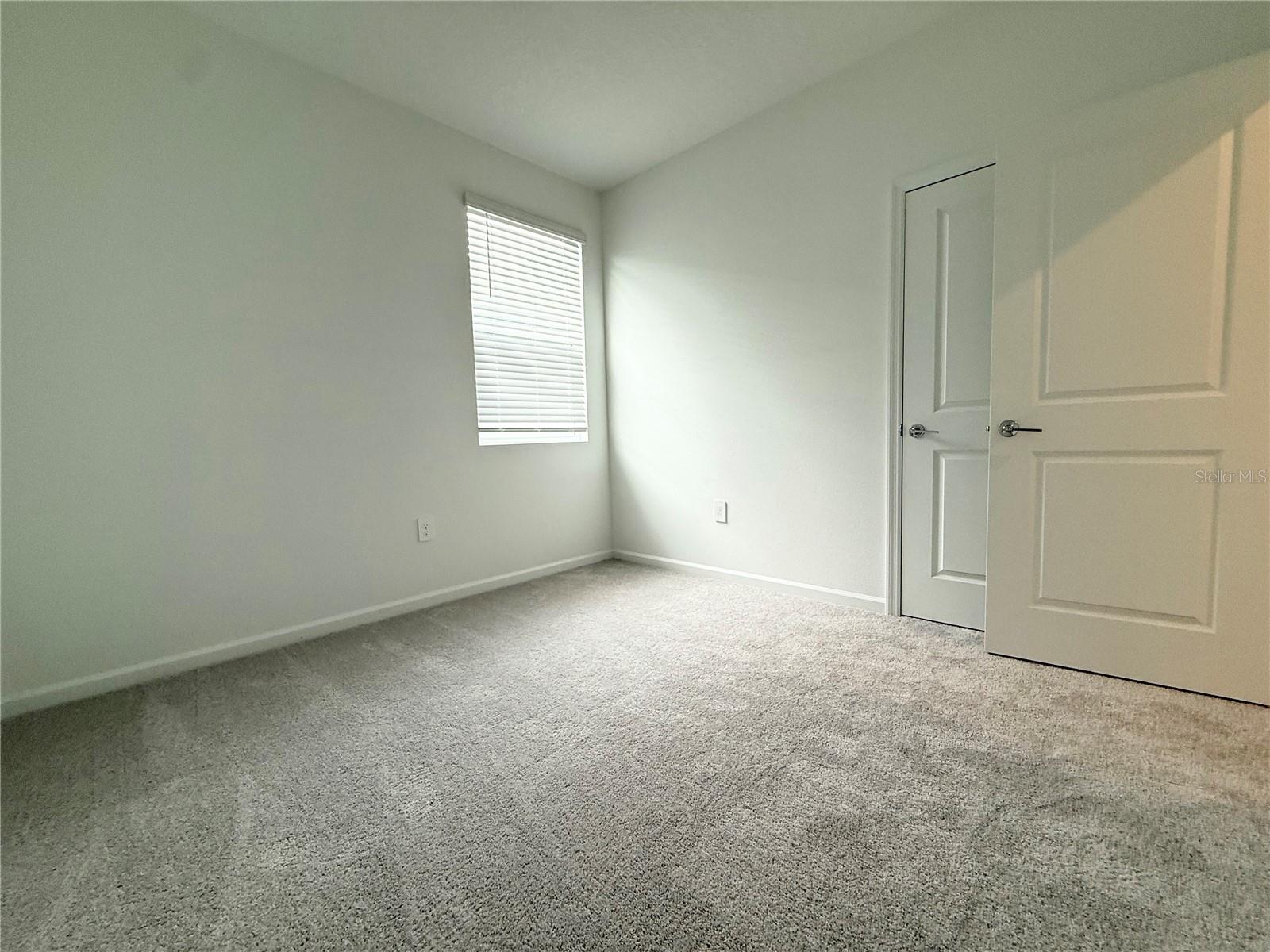 Image 16 of 23 For 660 Bayern Lane