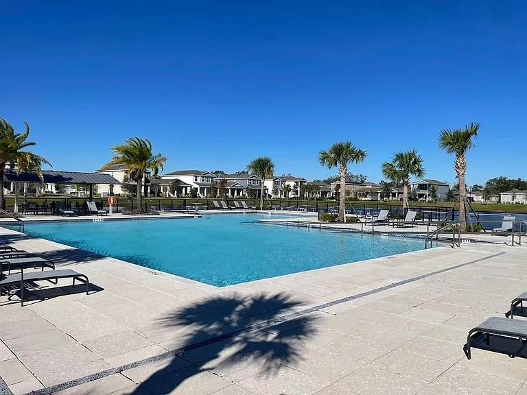 Image 21 of 23 For 660 Bayern Lane