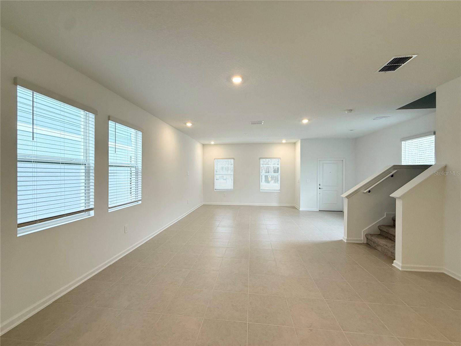 Image 4 of 23 For 660 Bayern Lane