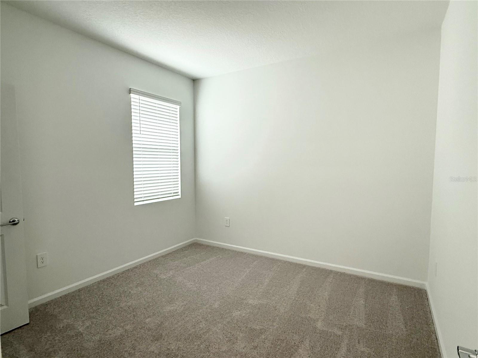 Image 8 of 23 For 660 Bayern Lane