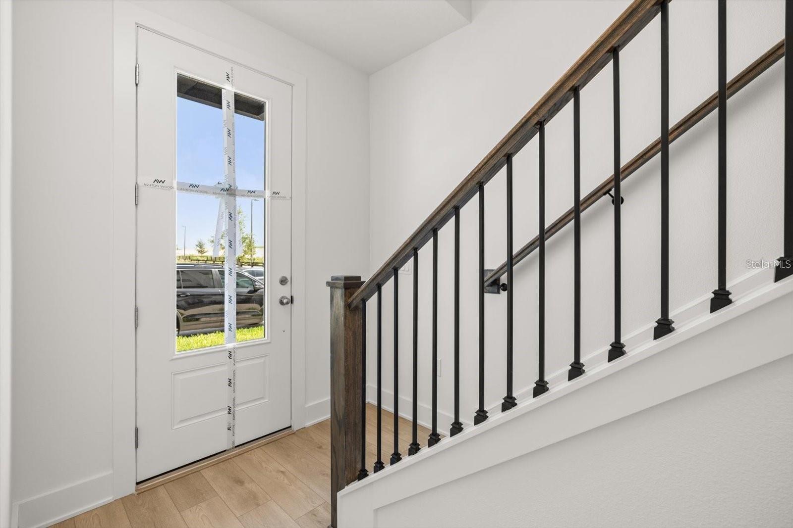 Image 3 of 30 For 15489 Hamlin Park Drive