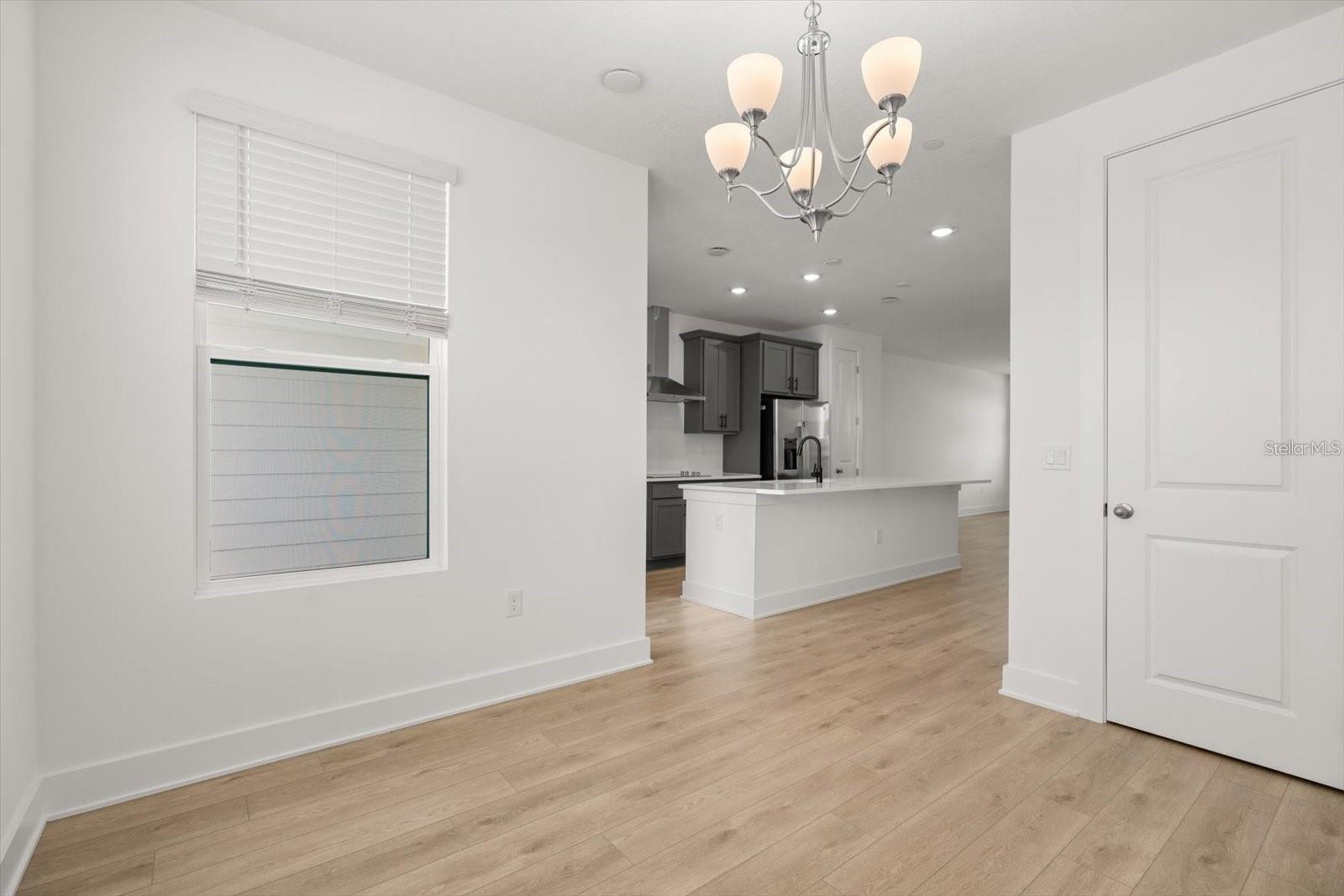 Image 8 of 30 For 15489 Hamlin Park Drive