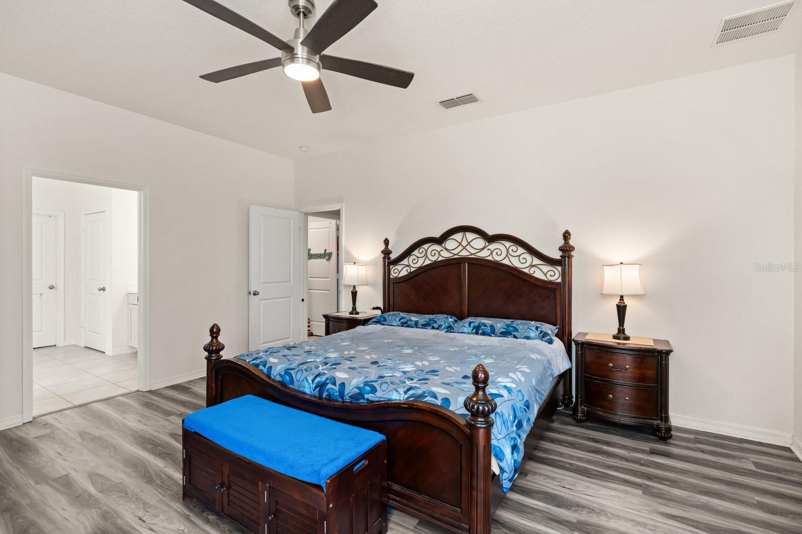 Image 12 of 36 For 660 Big Pine Avenue