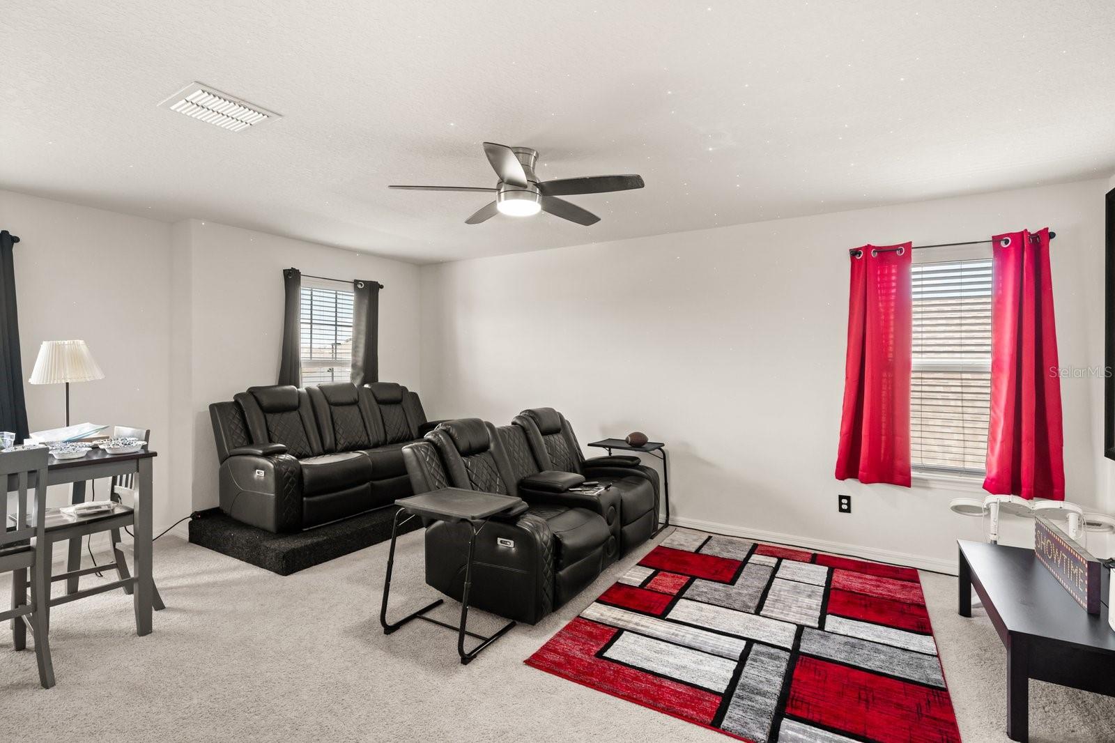 Image 16 of 36 For 660 Big Pine Avenue