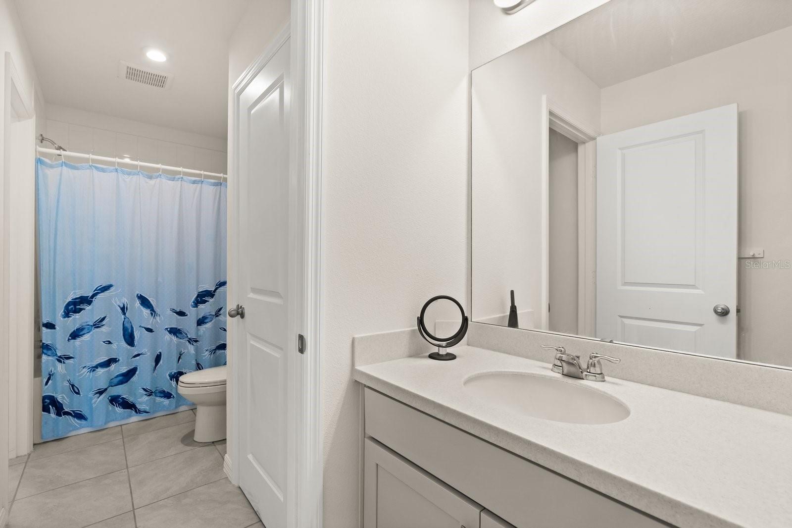 Image 24 of 36 For 660 Big Pine Avenue