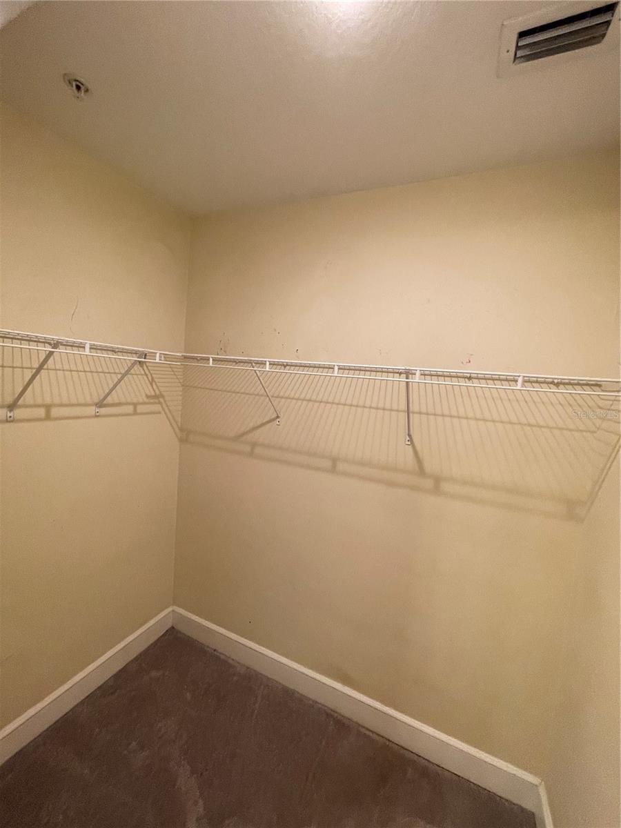 Image 12 of 24 For 101 Eola Drive 909