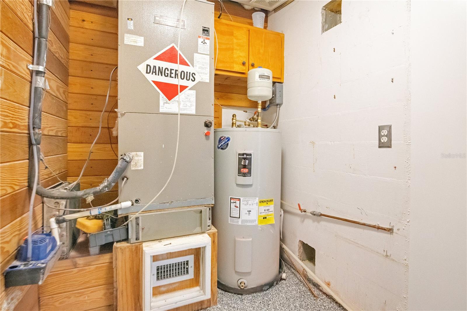 Image 21 of 32 For 4749 Hargrave Street